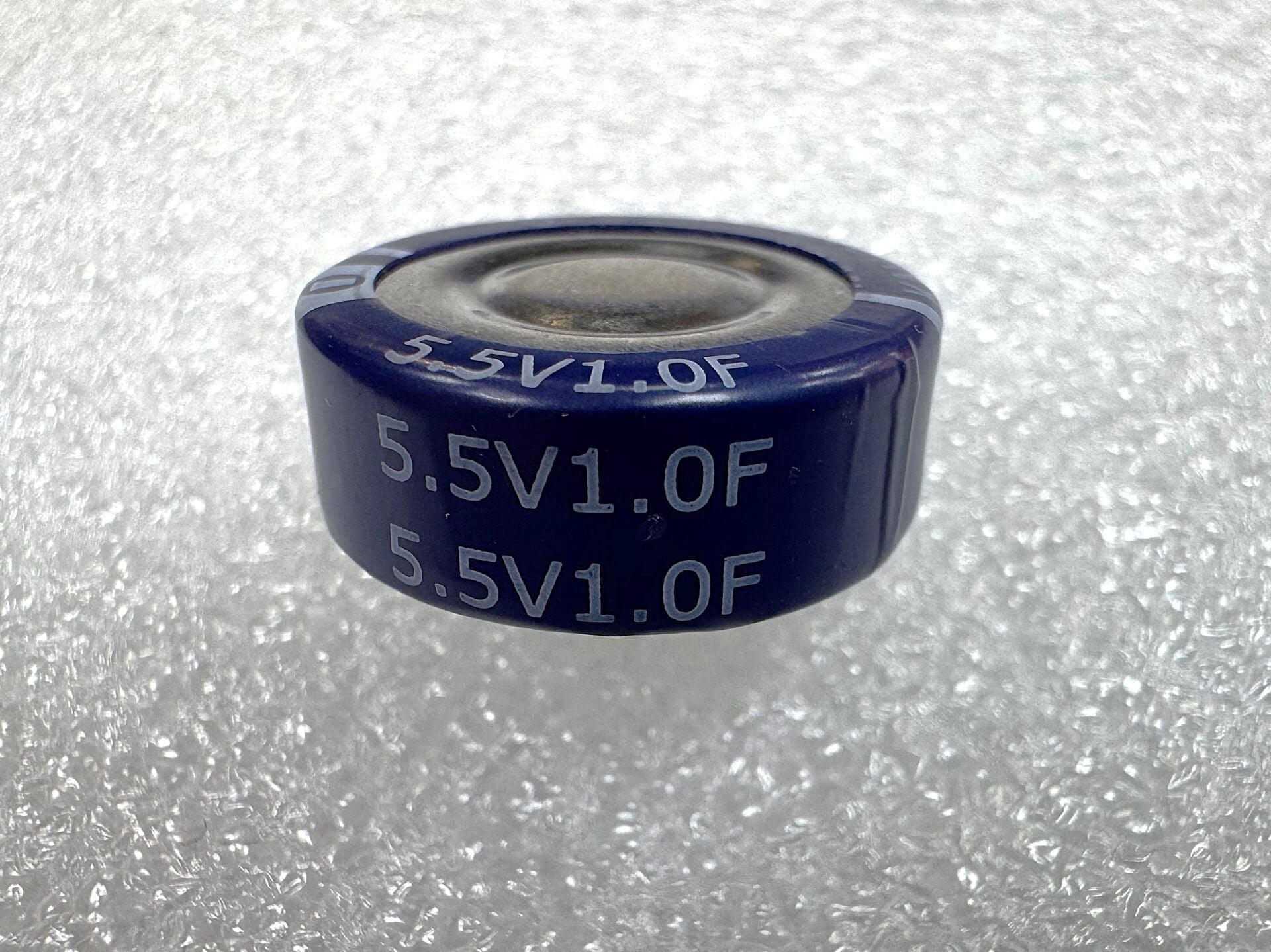 1F 5.5V