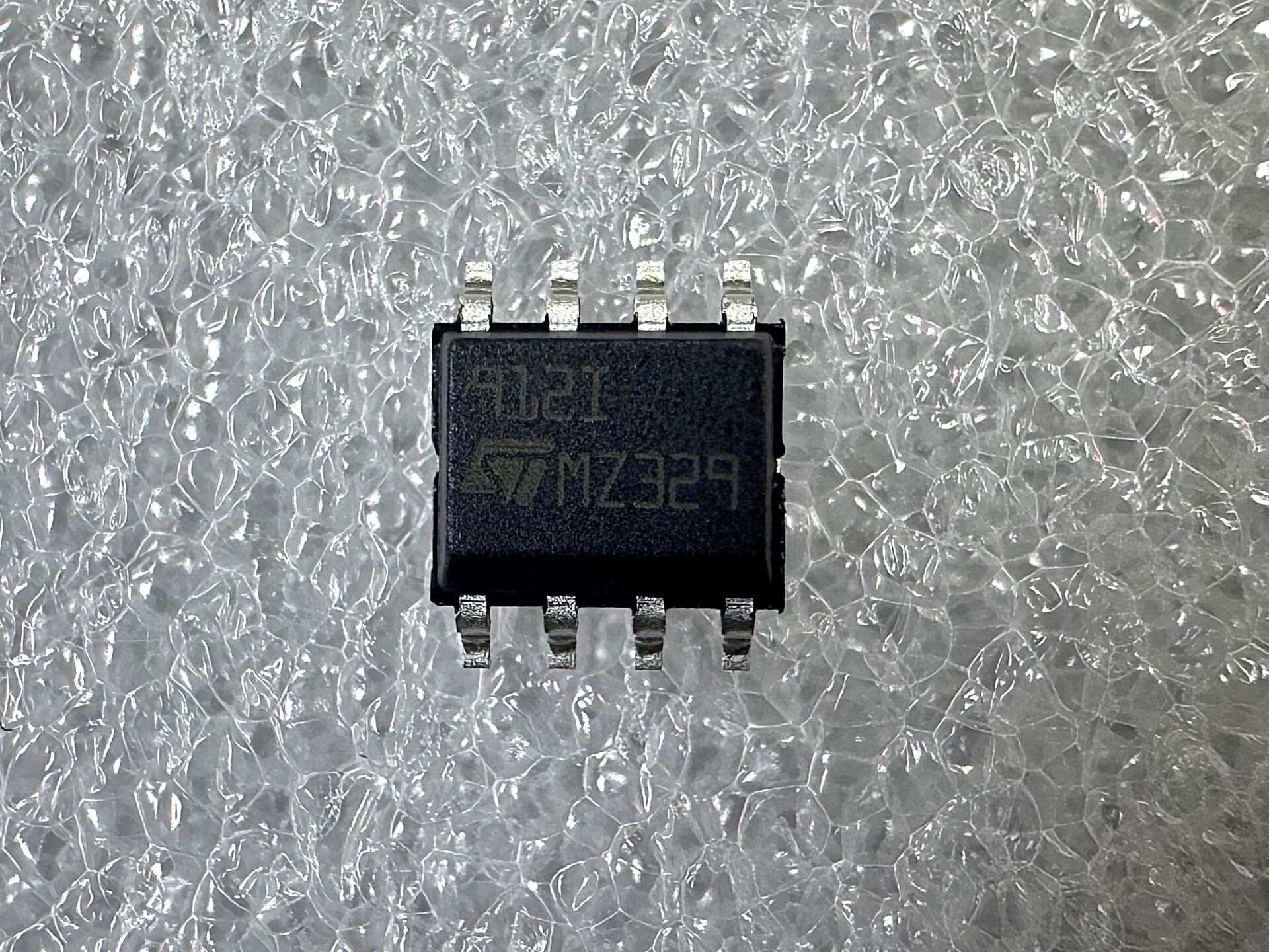 TS912IDT SMD SOIC-8