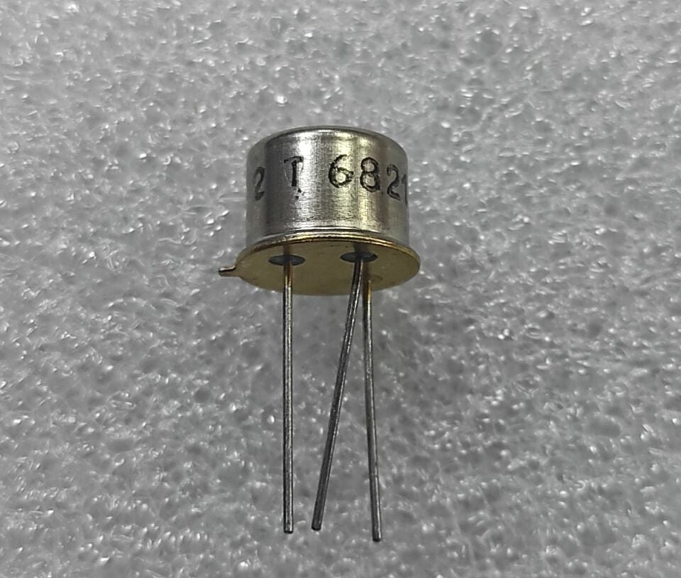 2T6821