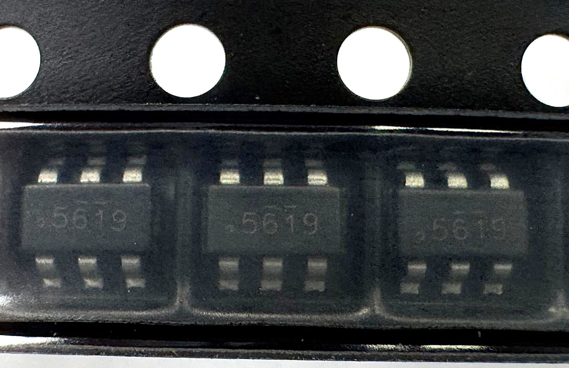 FDC6561AN TSOT23 6−Lead (SUPERSOT−6)