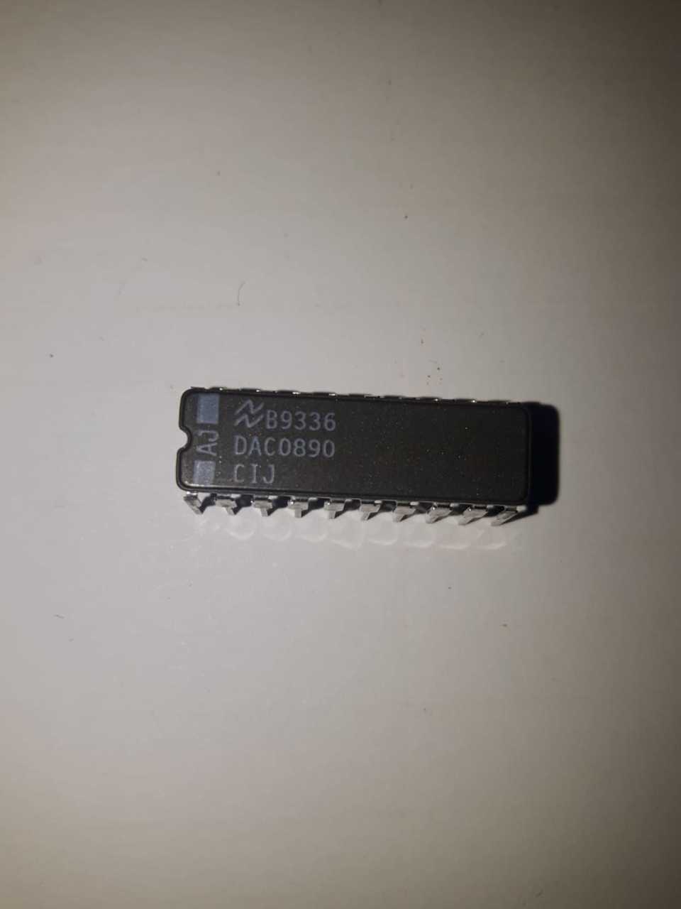 DAC0890