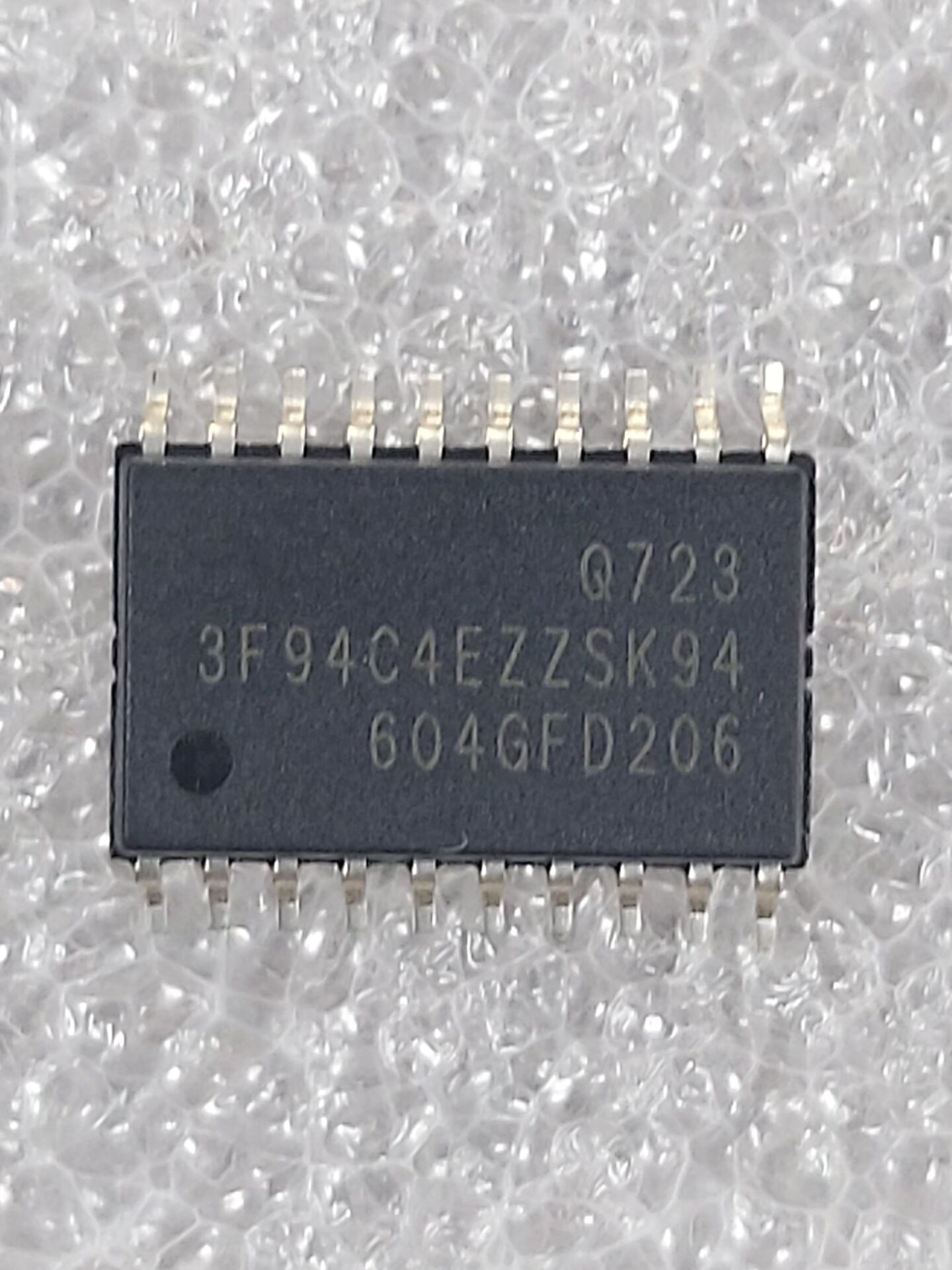 S3F94C4EZZ-SK94 SMD