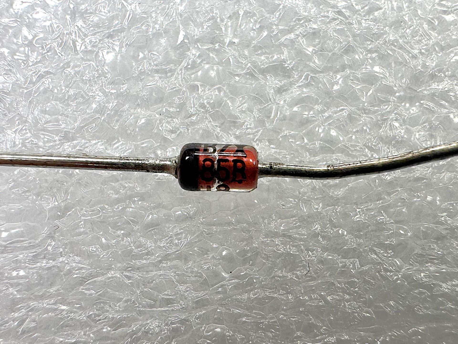 BZX85B18