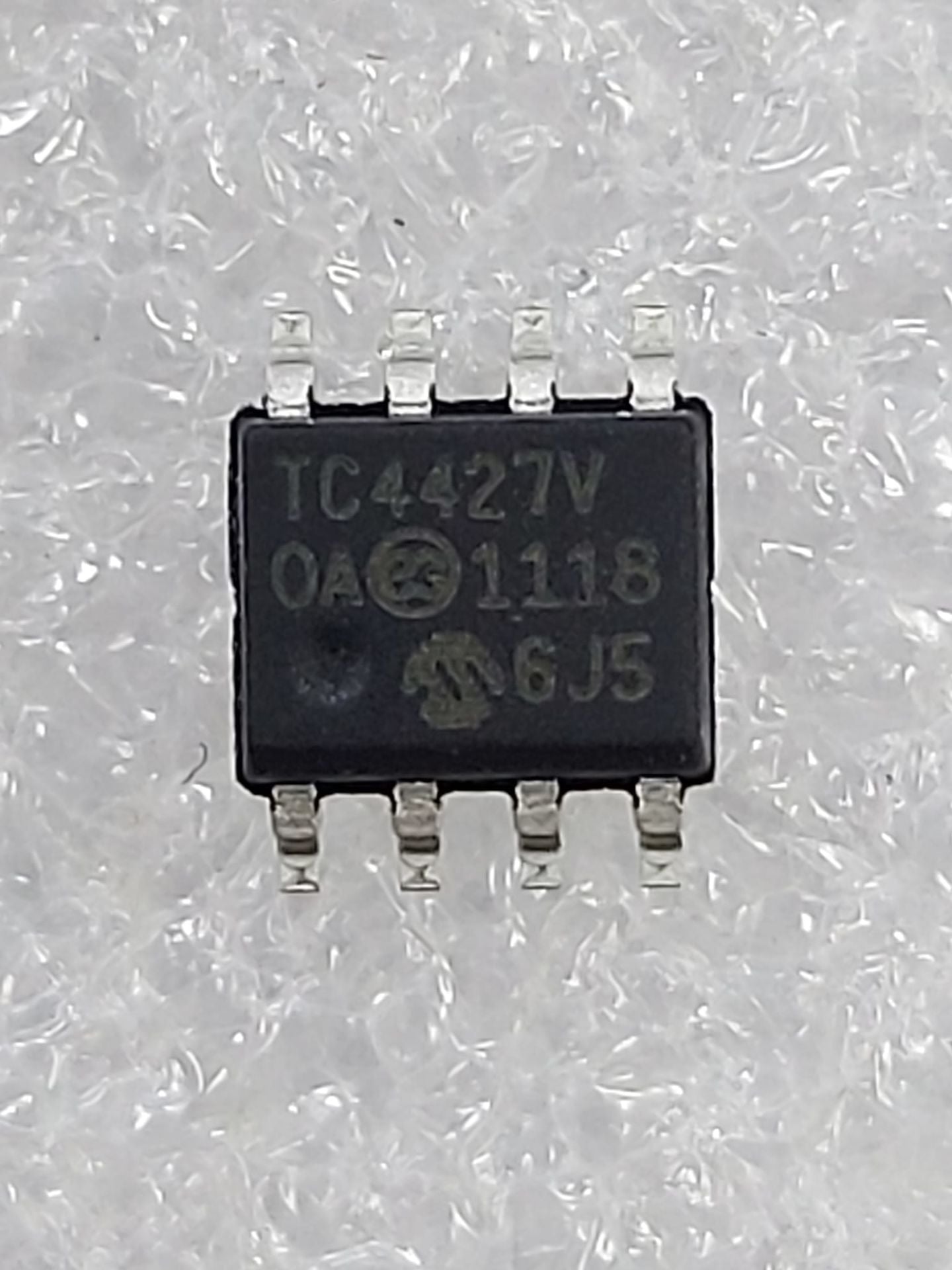 TC4427VOA