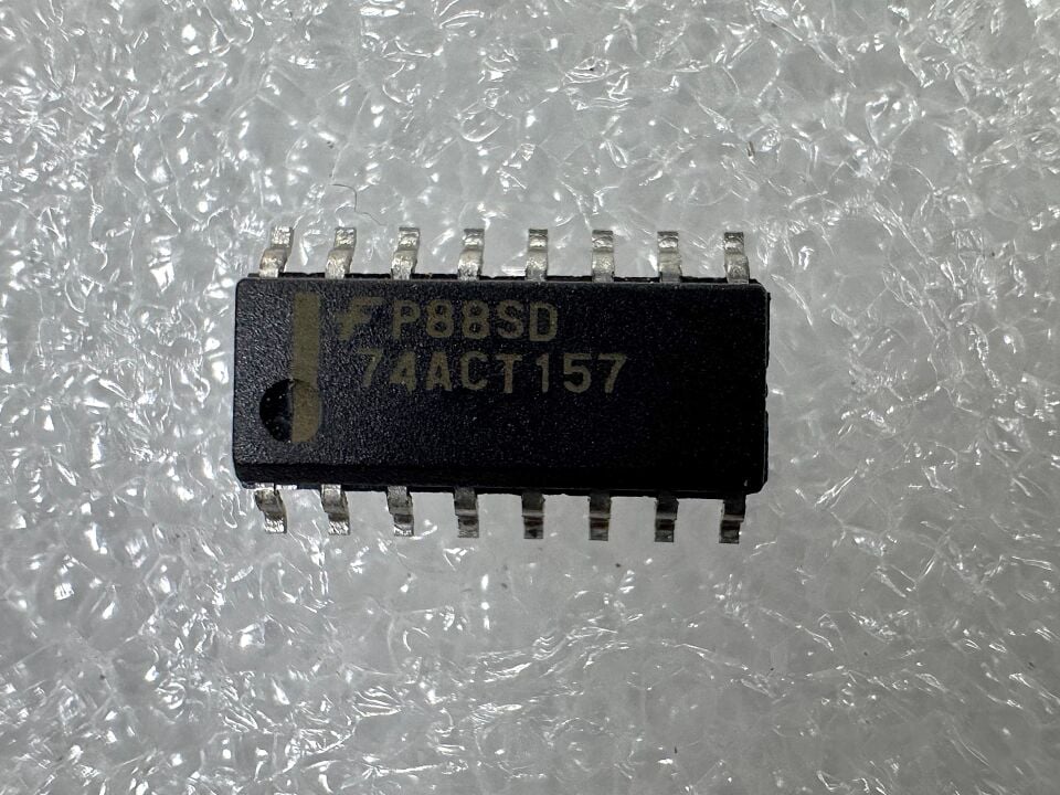 74ACT157 SOIC-16
