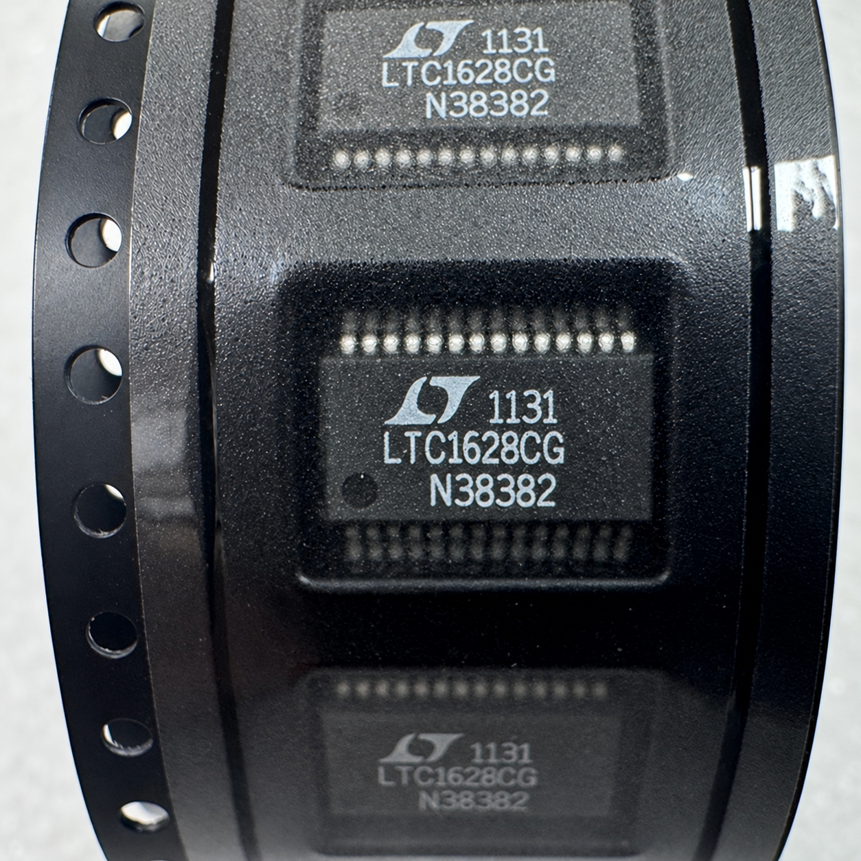 LTC1628