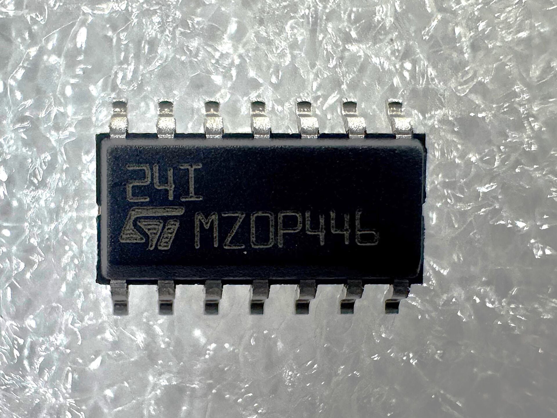 TSH24IDT (24I) SMD