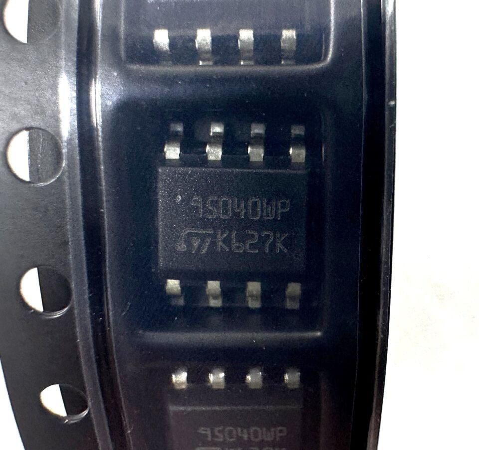 M95040 SMD