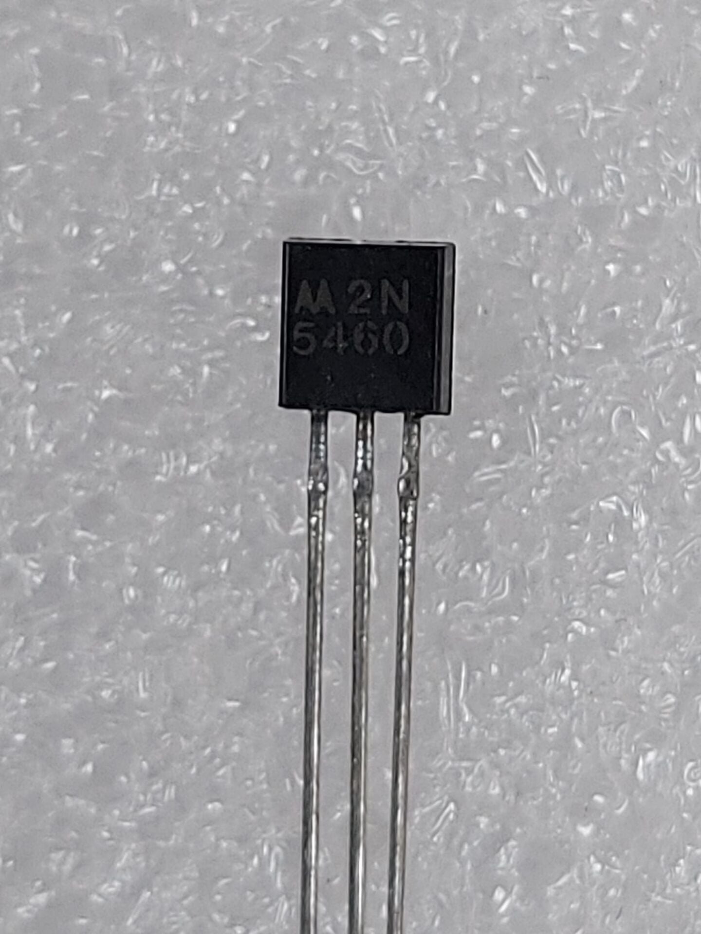 2N5460