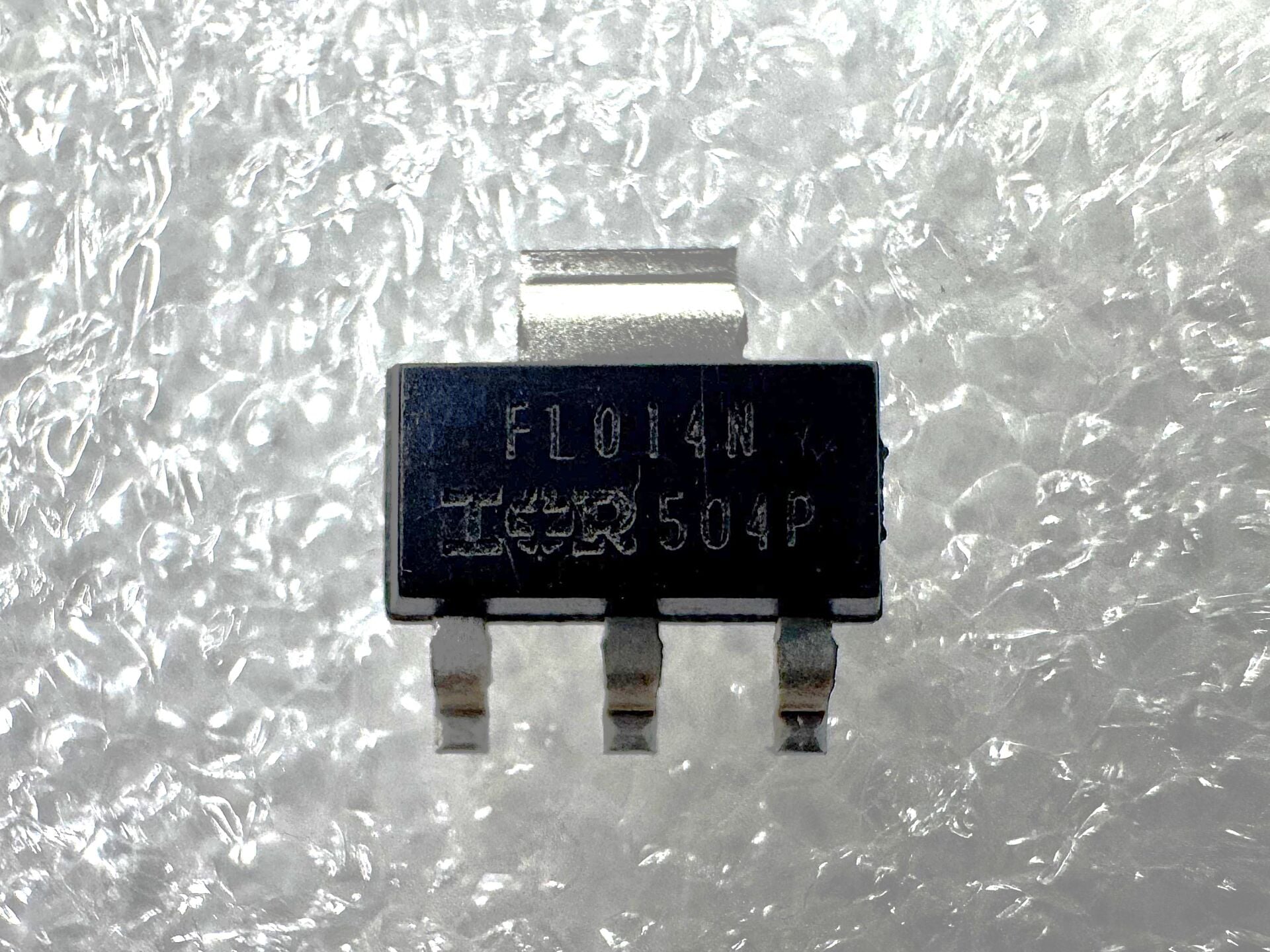 IRFL014N (FL014N)    1,9A  55V N-CH SOT223  MOSFET