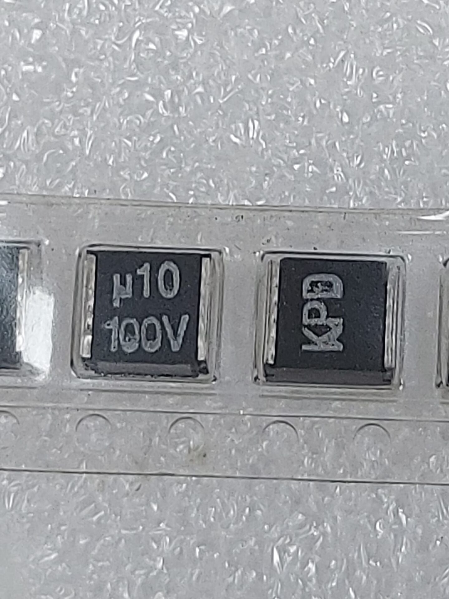0.1UF 100V (01UF)  2220 KILIF  SMD TANTAL  WIMA