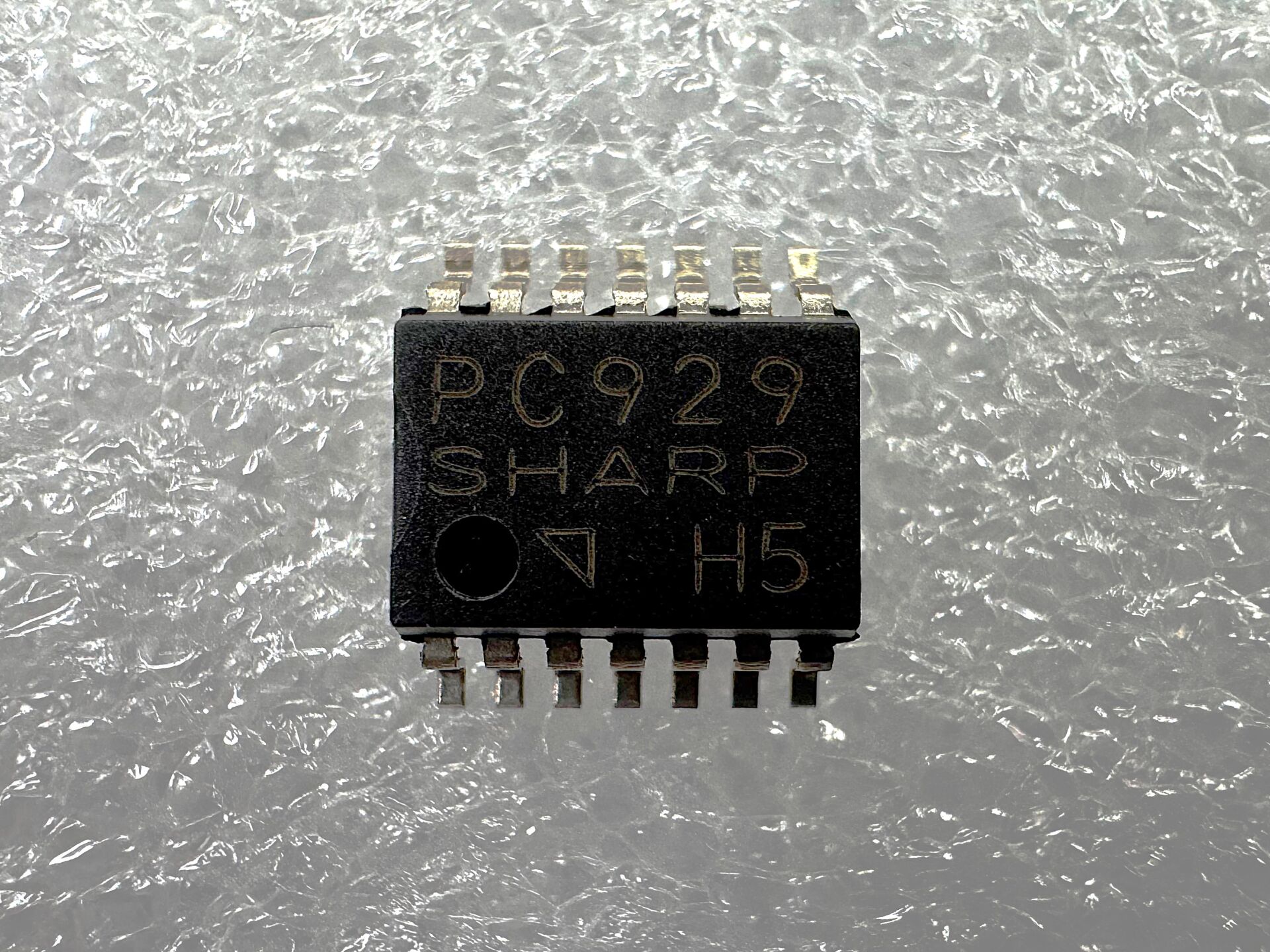 PC929
