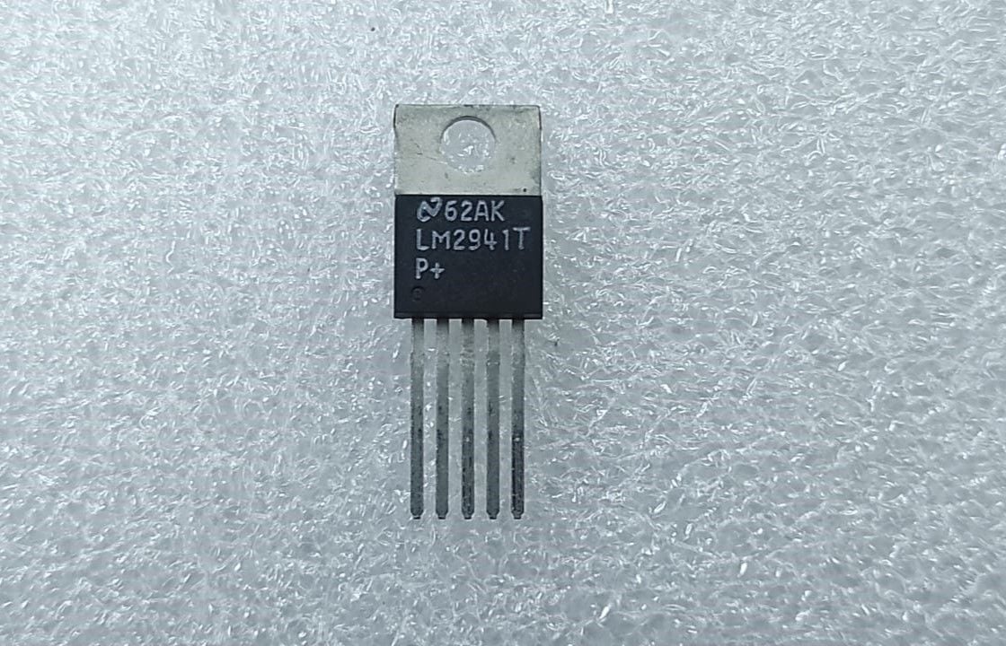 LM2941