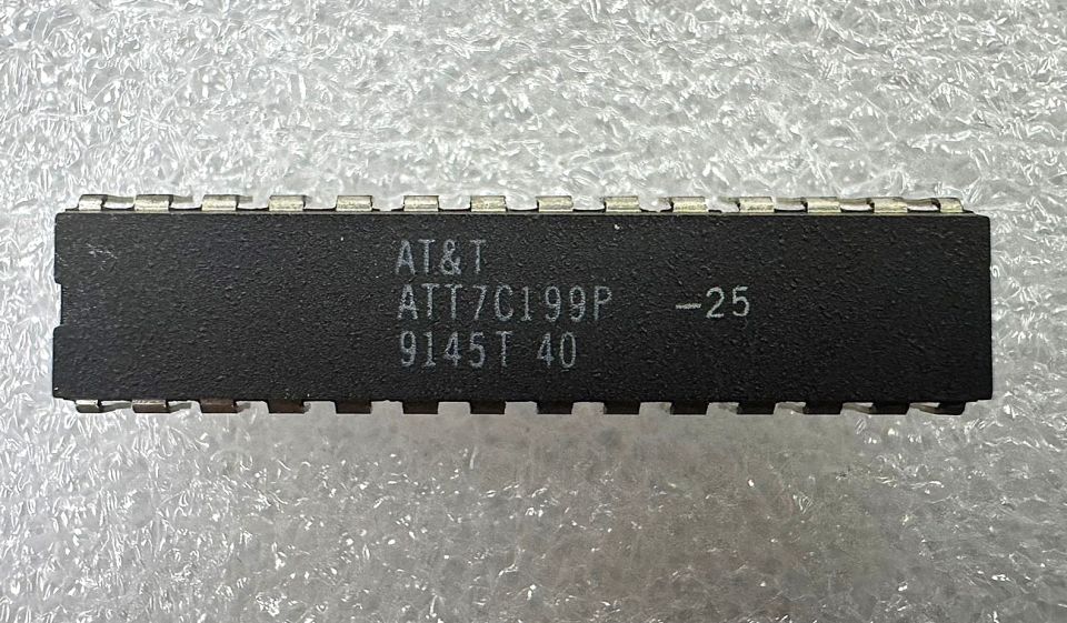 CY7C199