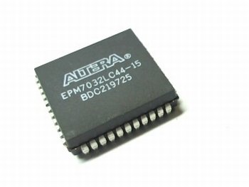 EPM7032LC44-15
