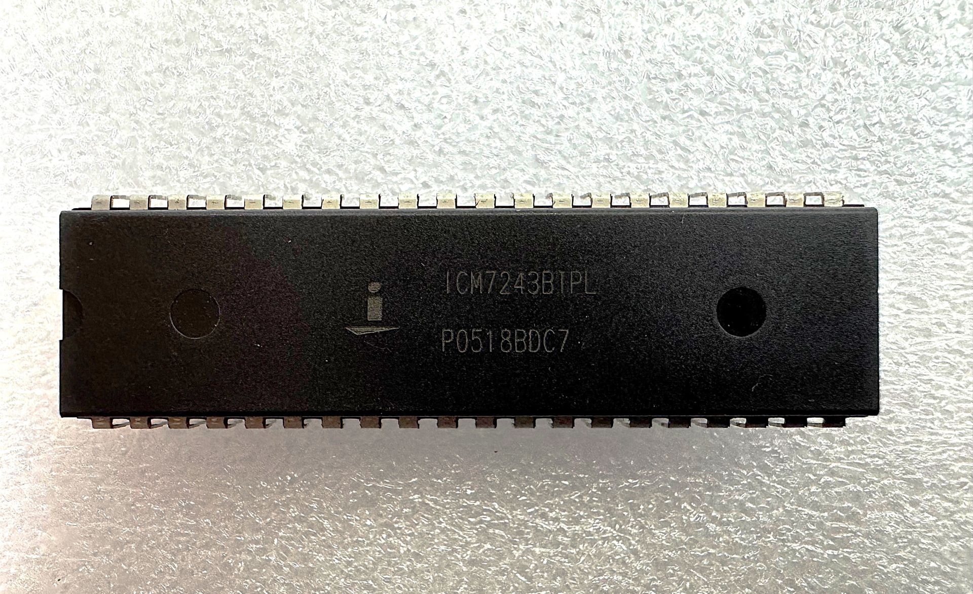 ICM7243BIPL