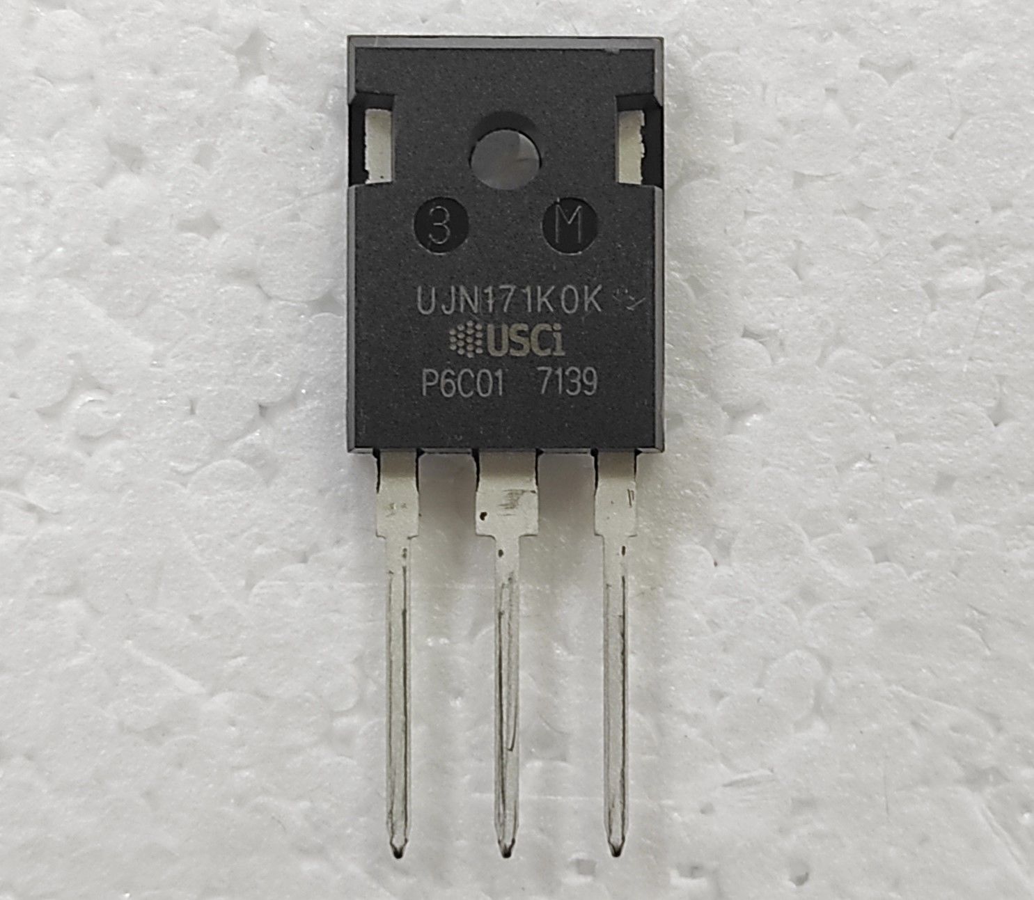 UJN171