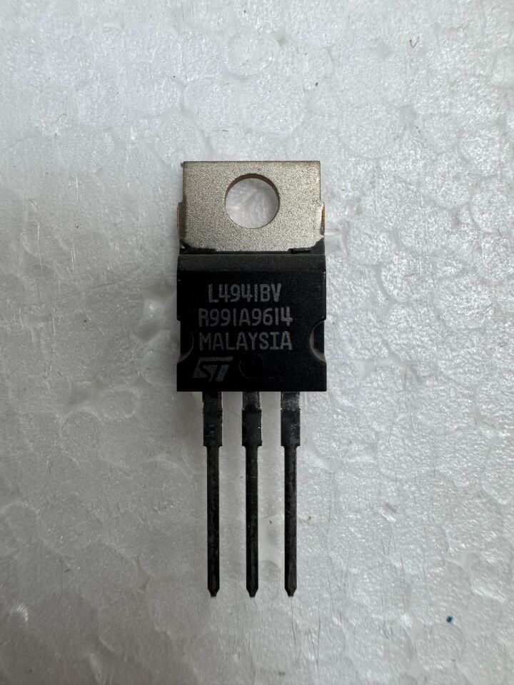 L4941BV