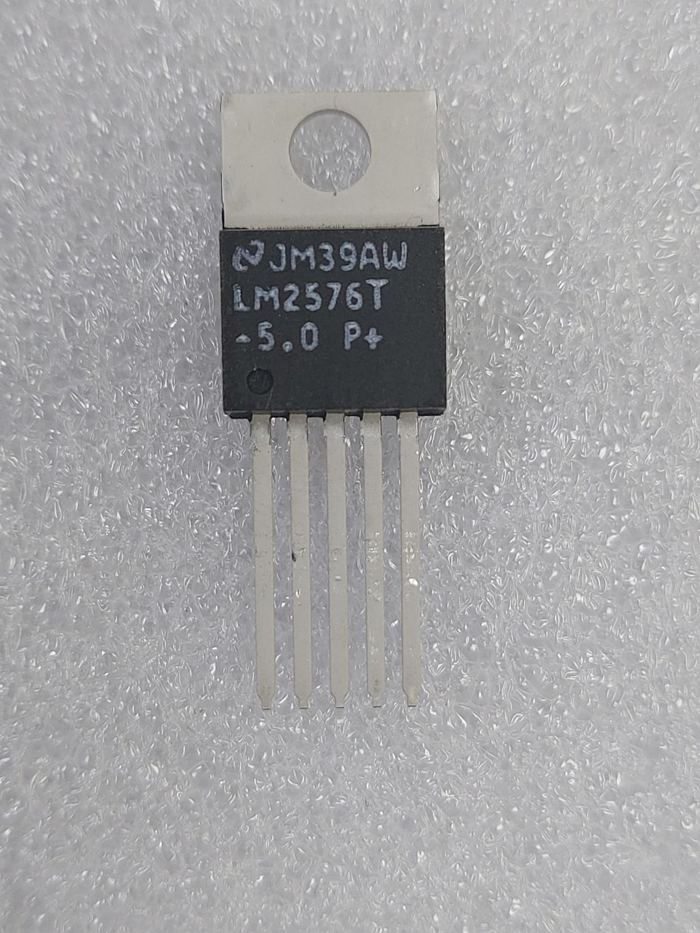 LM2576T-5