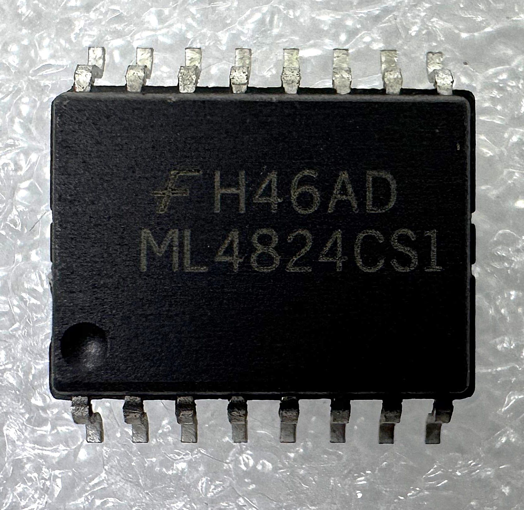 ML4824CS1 SMD
