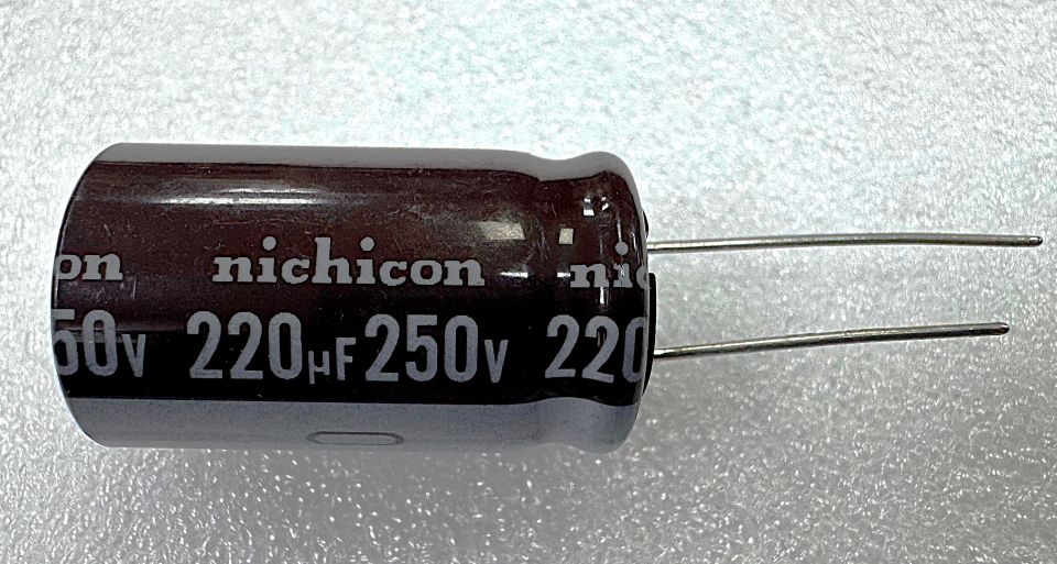 220UF 250V
