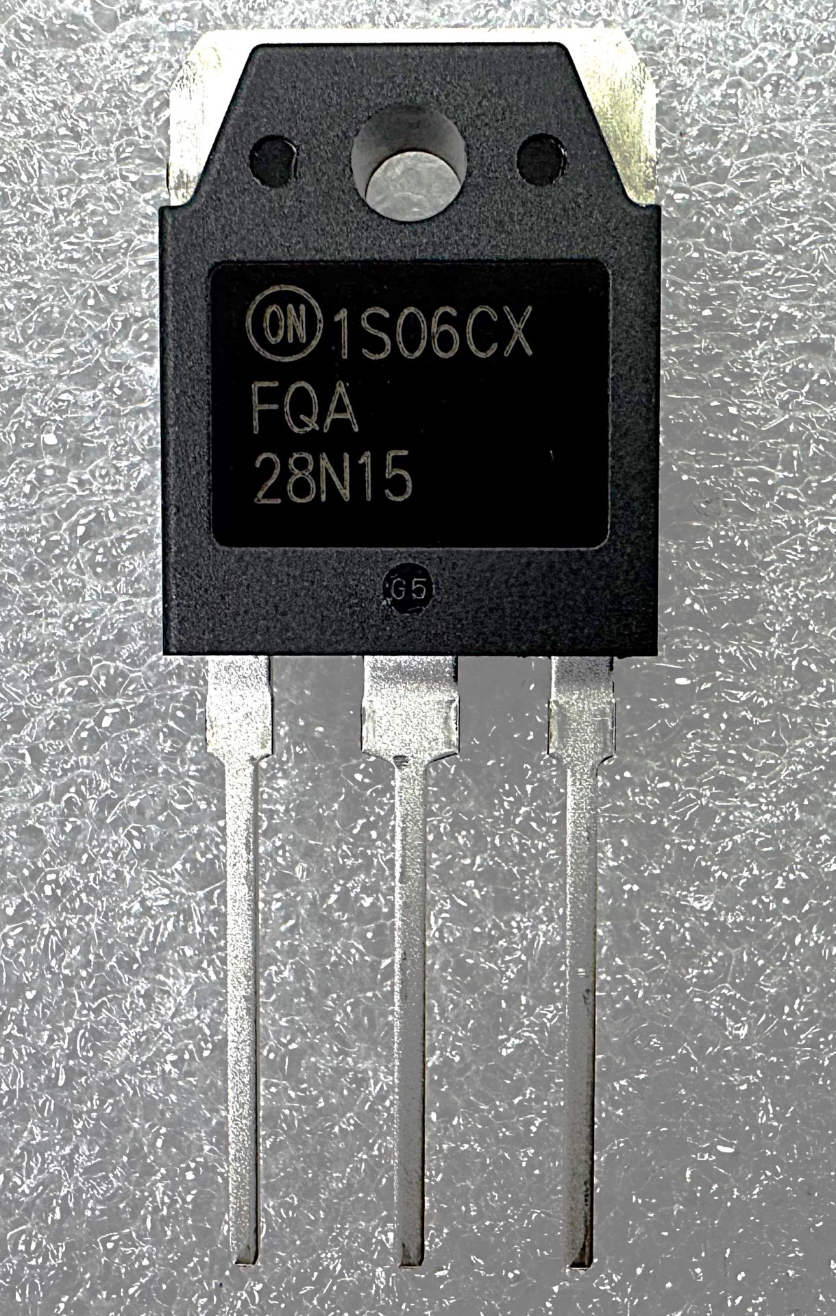 FQA28N15