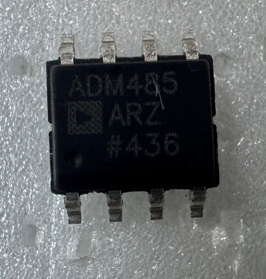 ADM485ARZ