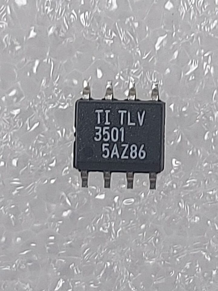 TLV3501