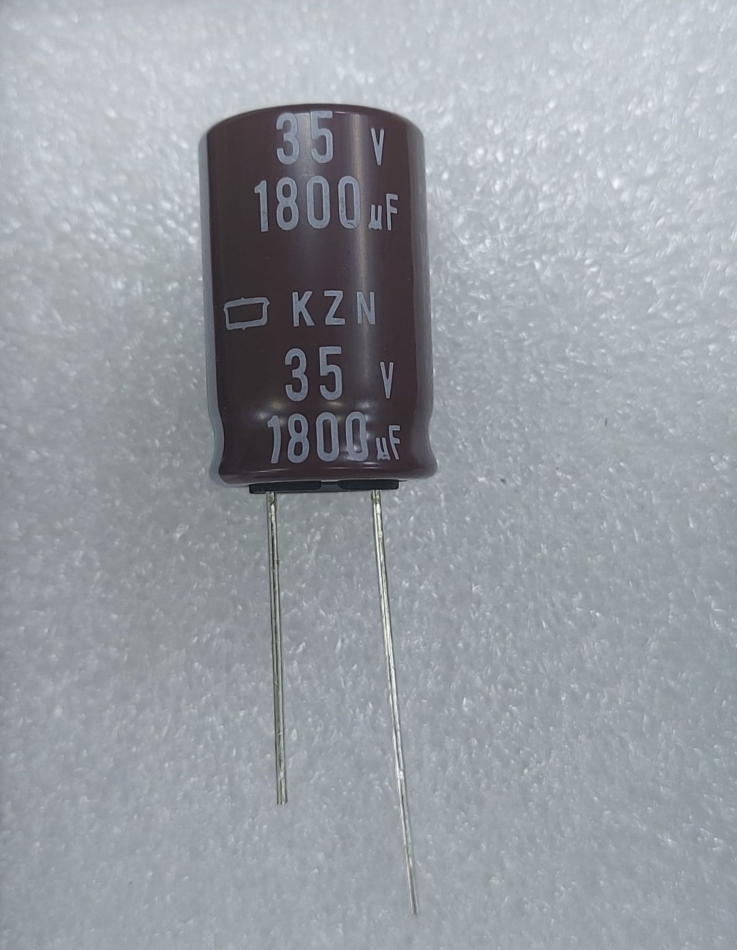 1800UF 35V