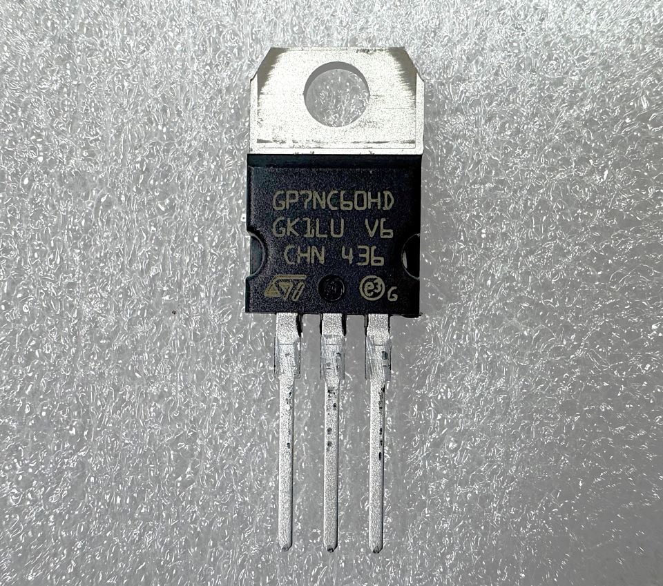 STGP7NC60HD