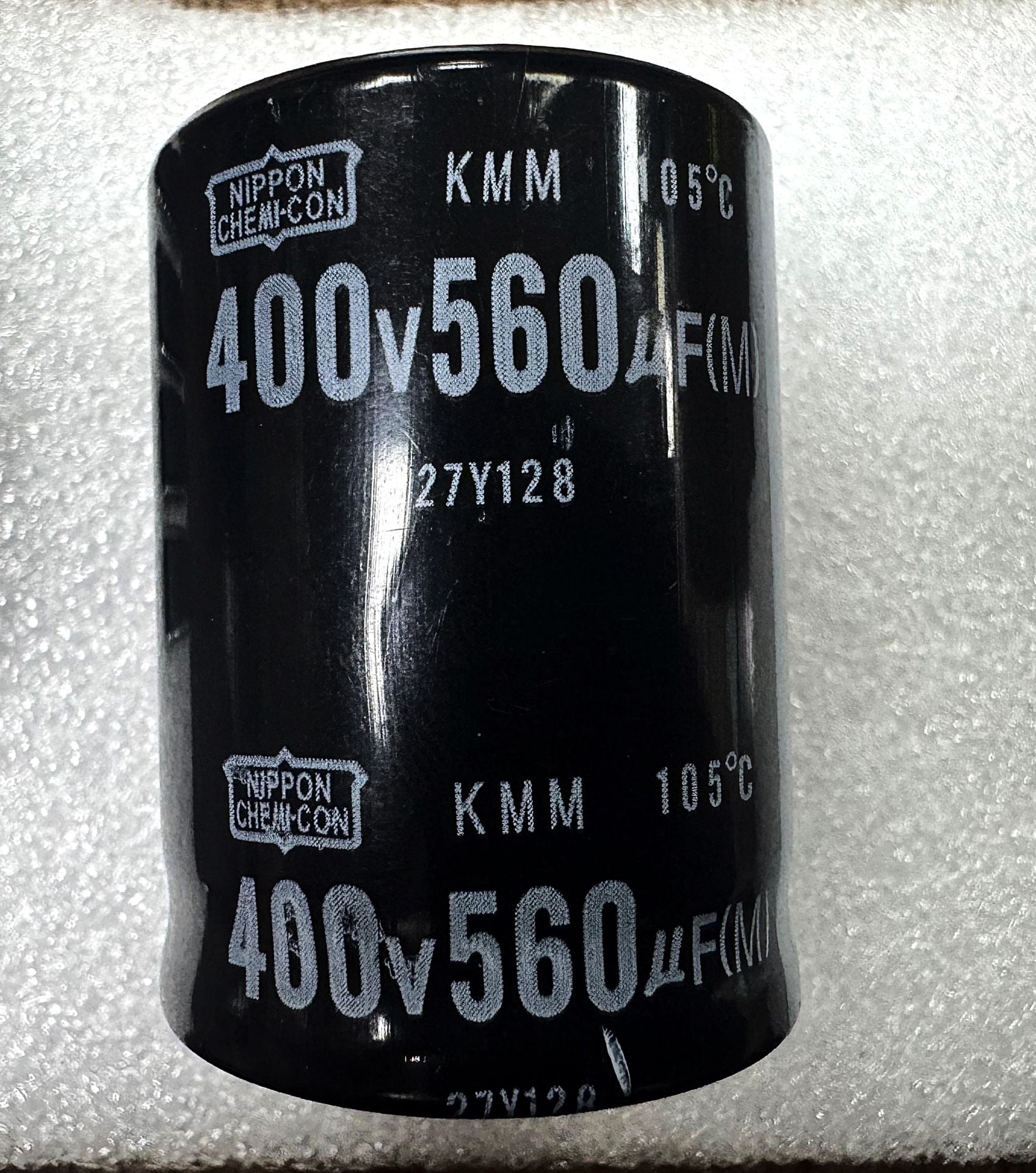 560UF 400V
