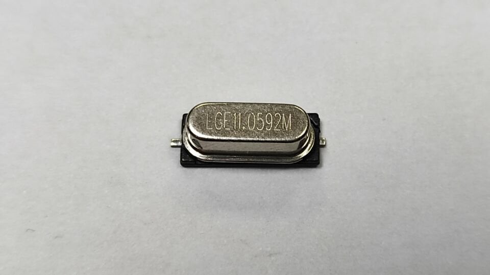 11.0592 MHZ SMD KRİSTAL