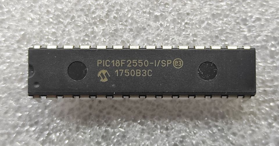 PIC18F2550-I\SP