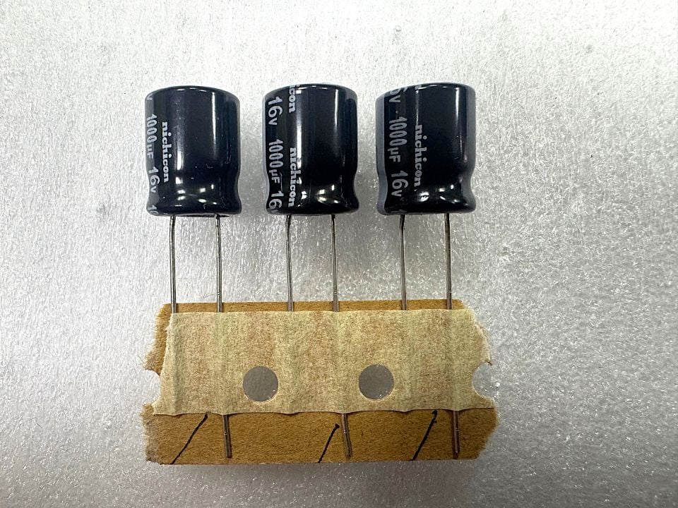 1000UF 16V
