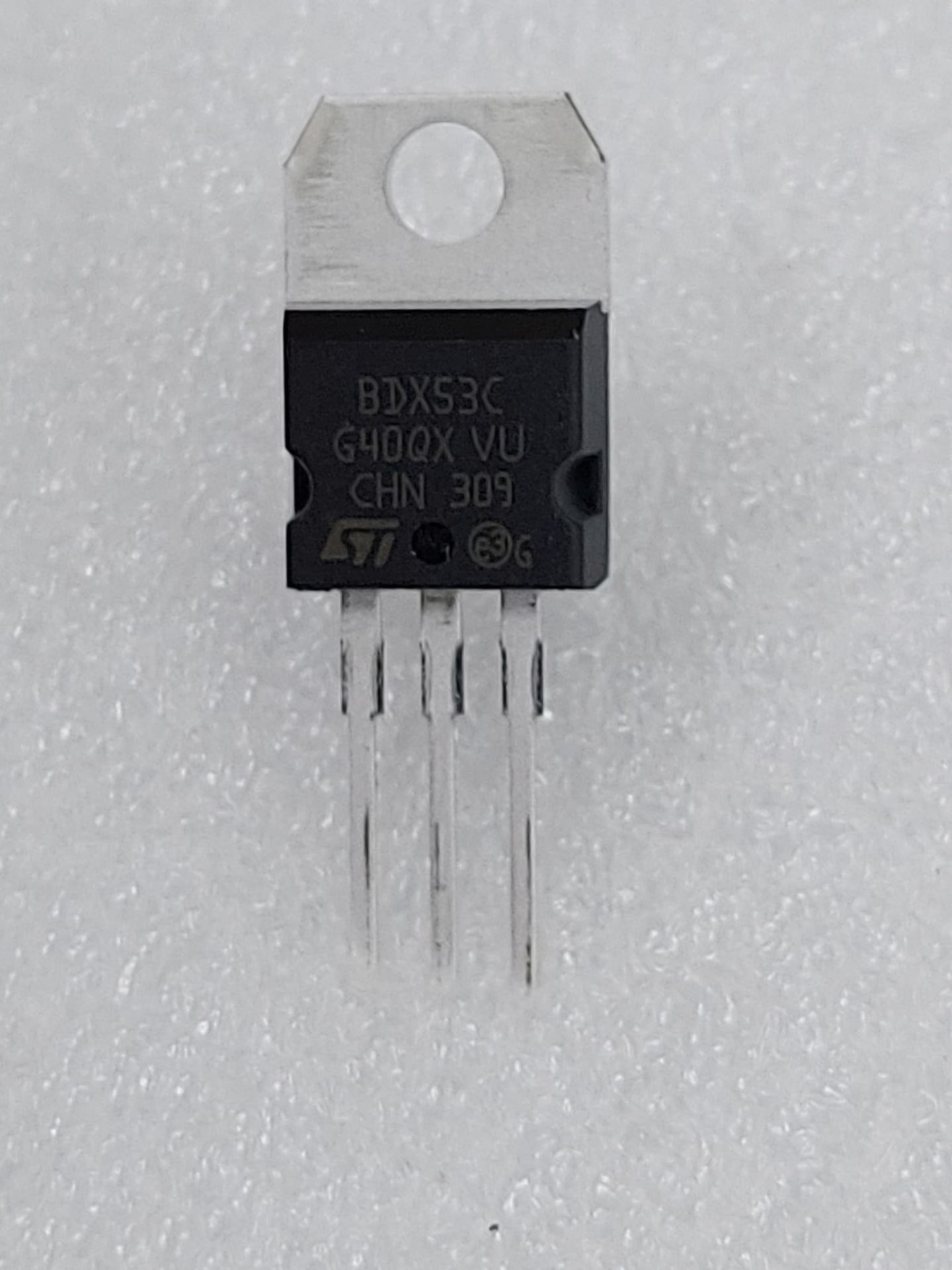 BDX53C  ST