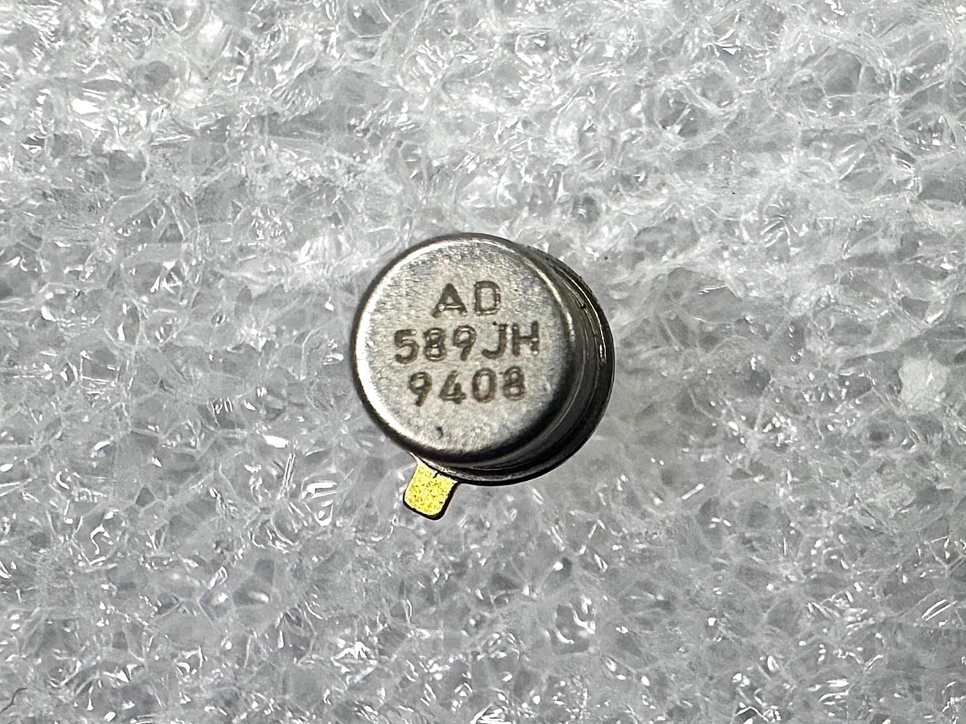 AD589JH