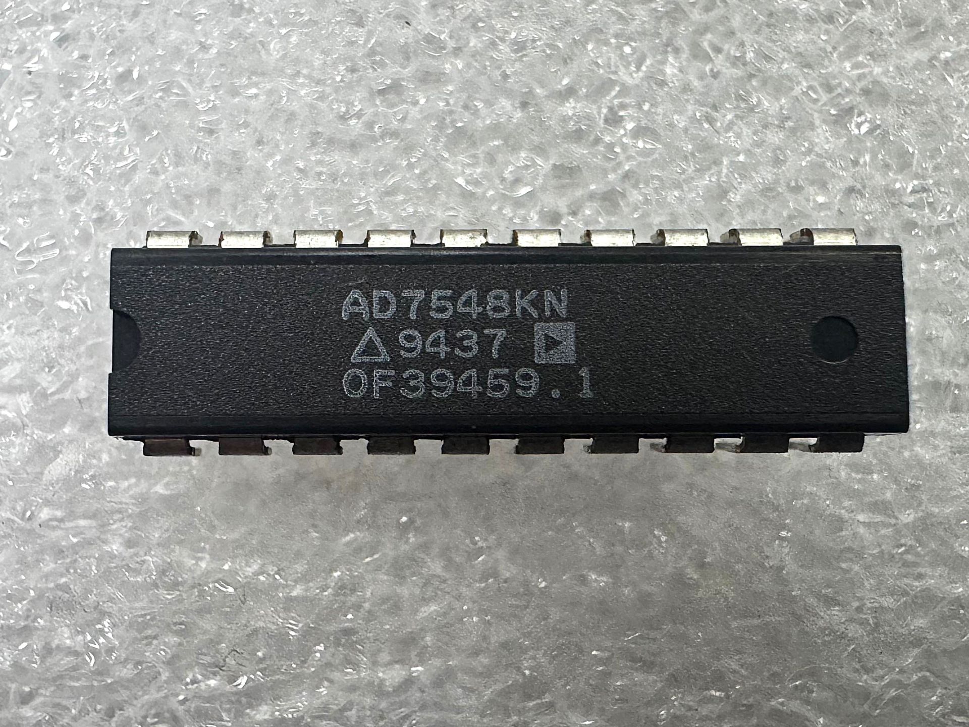 AD7548KN