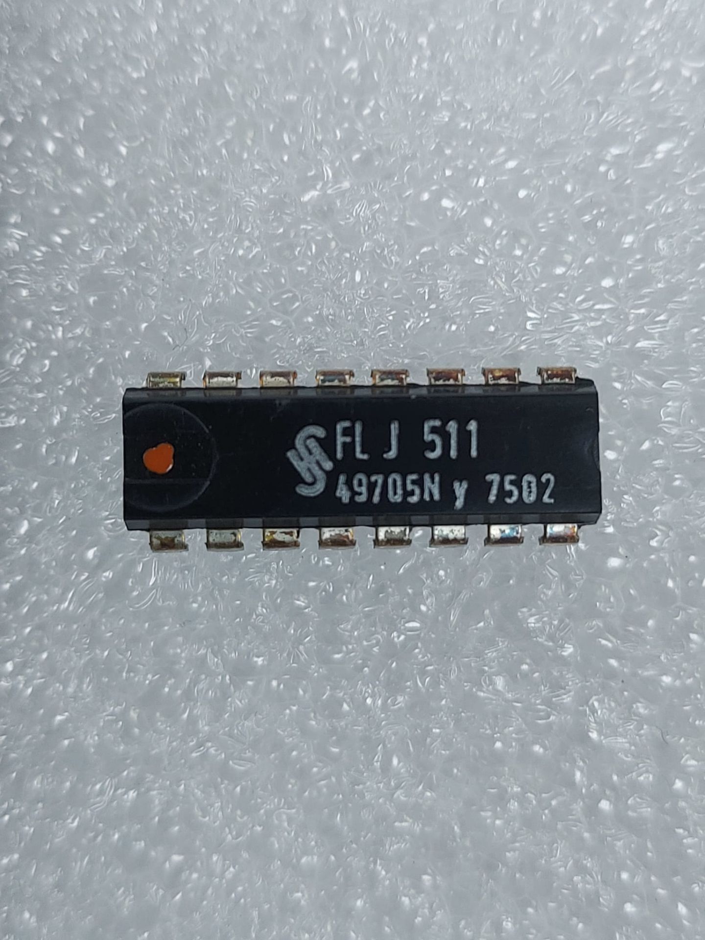 FLJ511-49705N